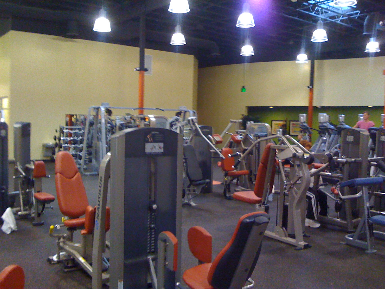Gold’s Gym Issaquah
