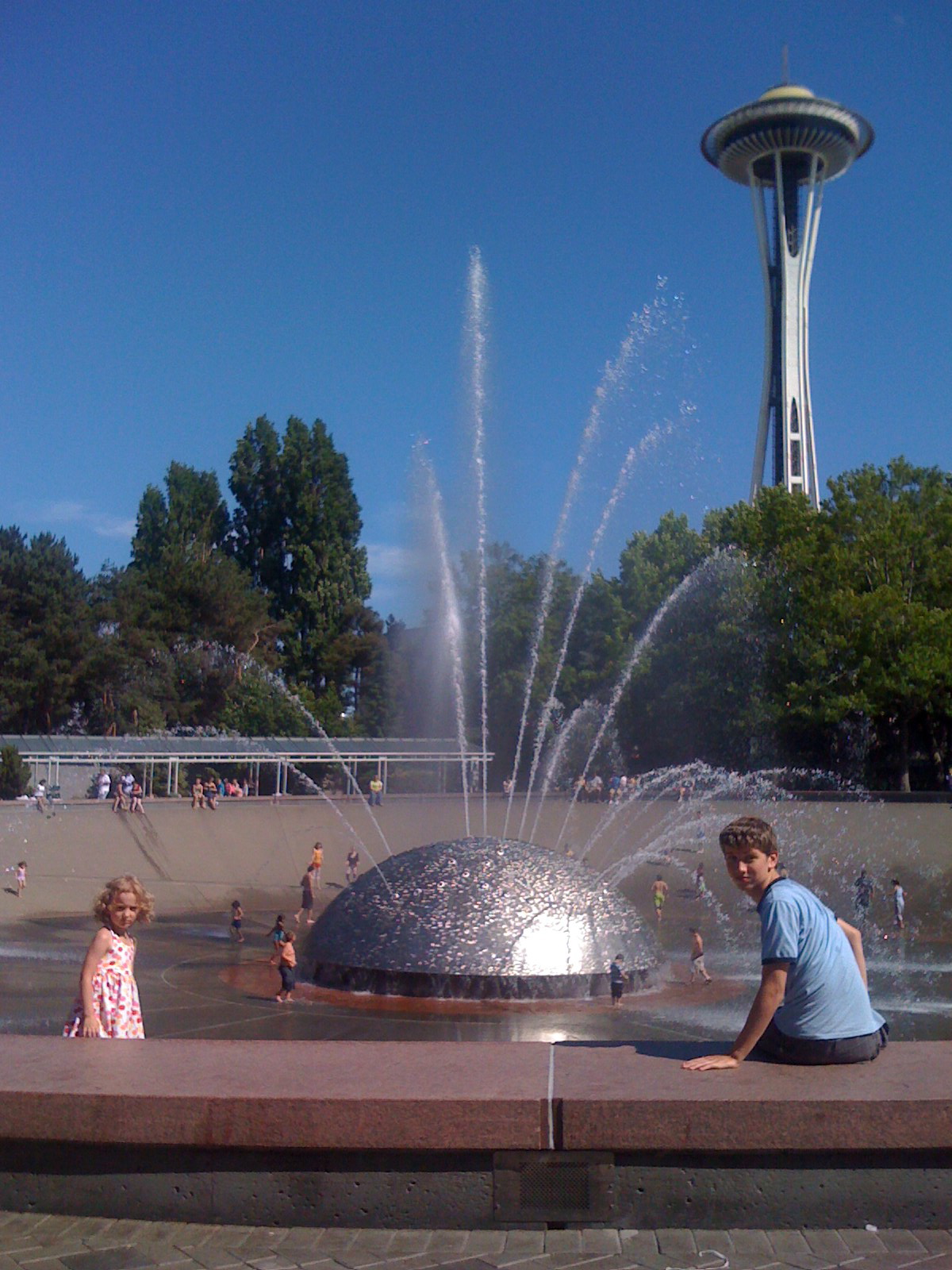 Seattle Center fountain and geocaching