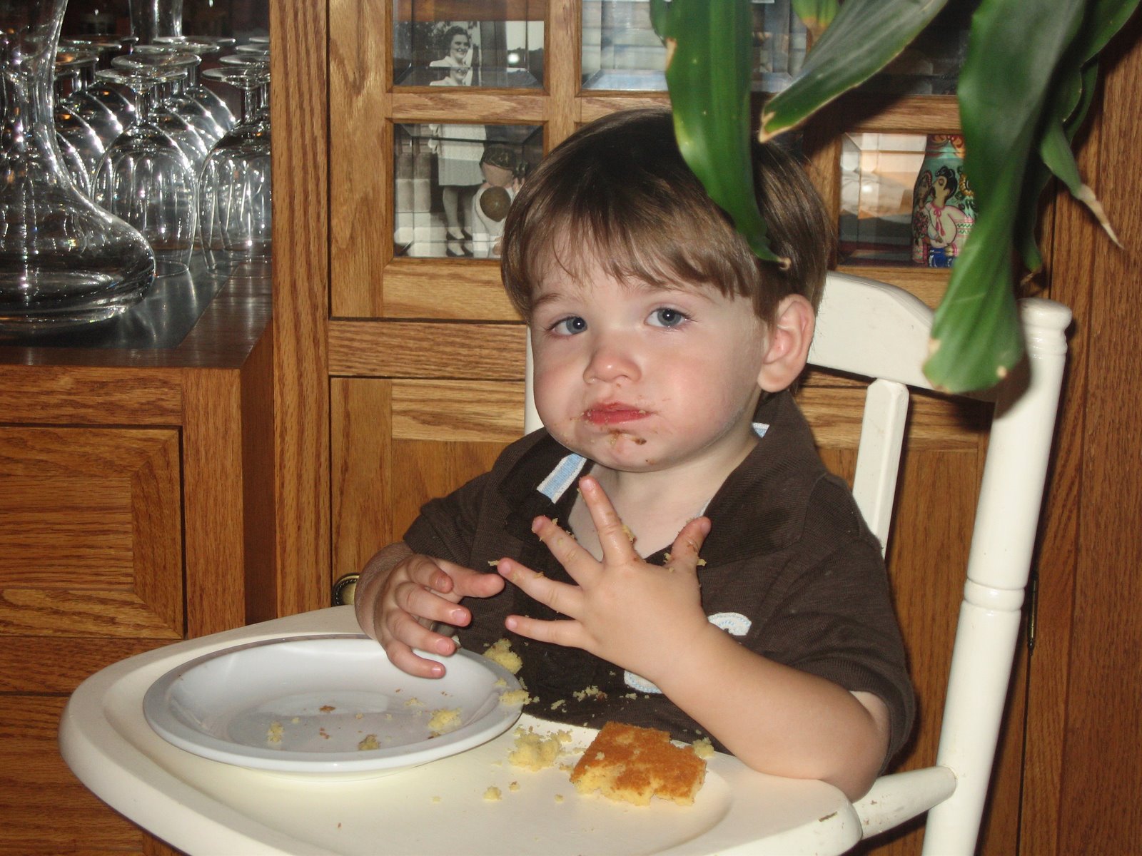 Enjoying Aunt Lulu’s birthday cake