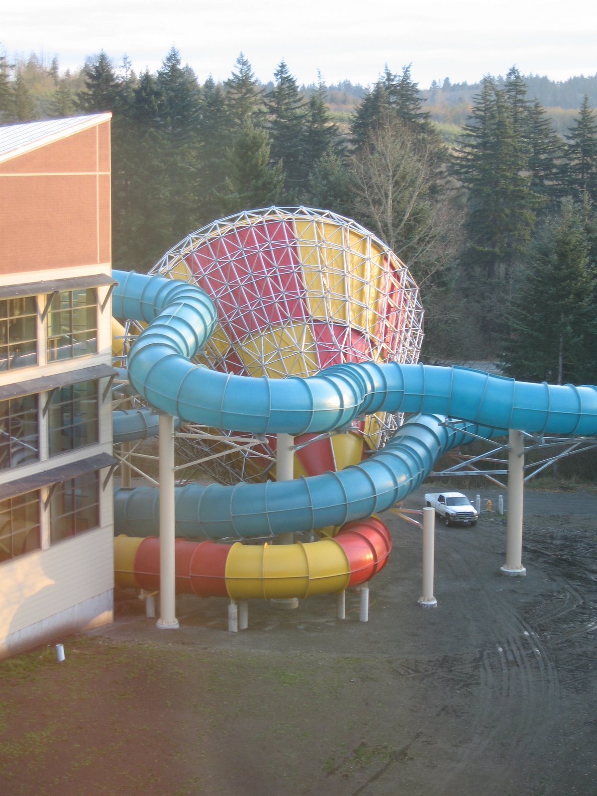 Howlin Tornado